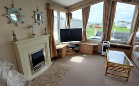 Seaside Caravan Hoburne Naish Holiday Park Naish Common 83